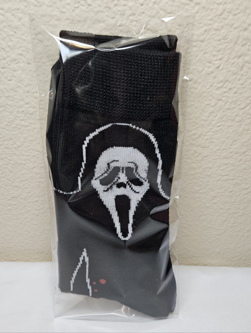 5/$20 Ghostface "Call Me" Graphic Men's Socks NEW